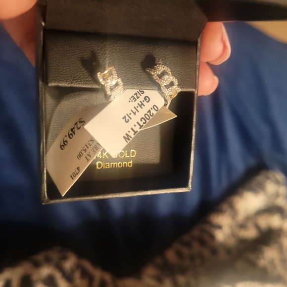 Diamond Cuban Link earrings - Picture 3 of 3